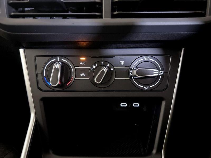 Used Volkswagen Polo 2022 for sale - 76391353: Photo 25