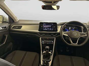 Used Volkswagen T-Roc 2024 for sale - 78593457: Photo