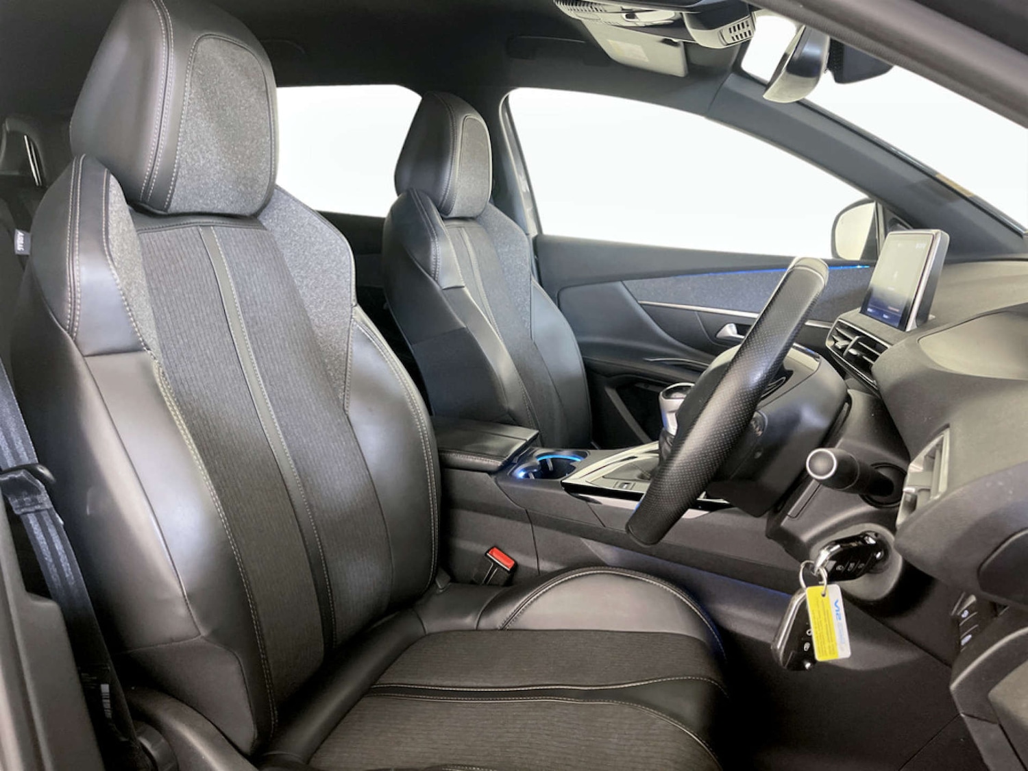 Used Peugeot 3008 2017 for sale - 77326112: Photo 13