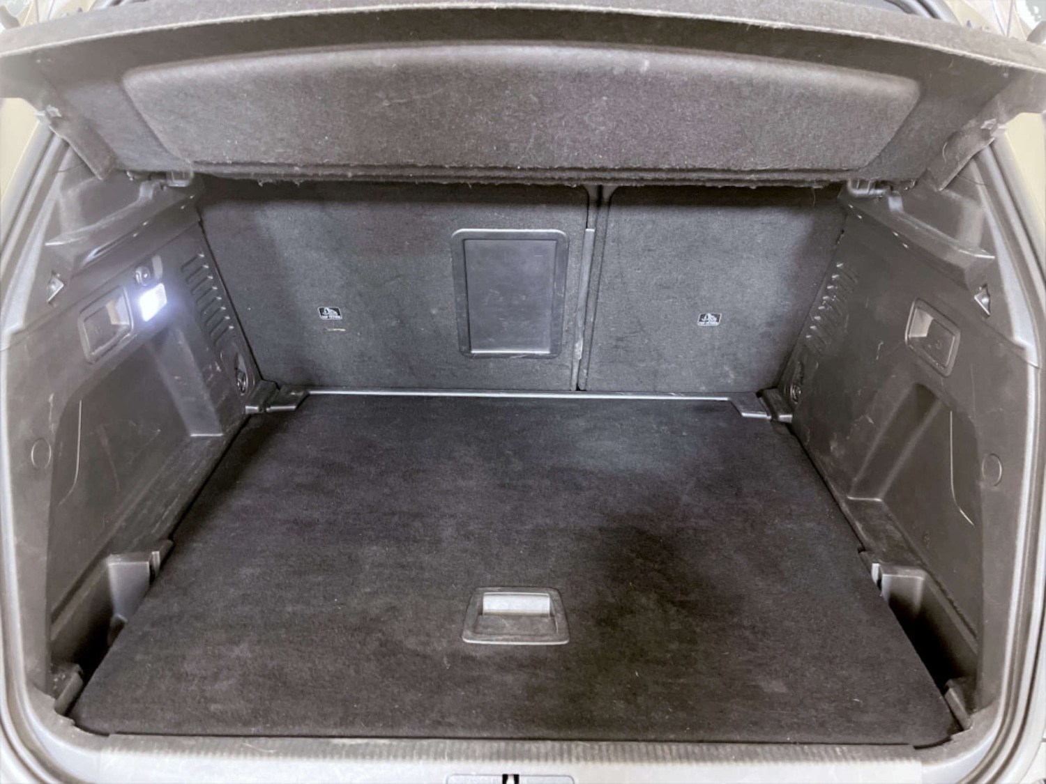 Used Peugeot 3008 2017 for sale - 77326112: Photo 15