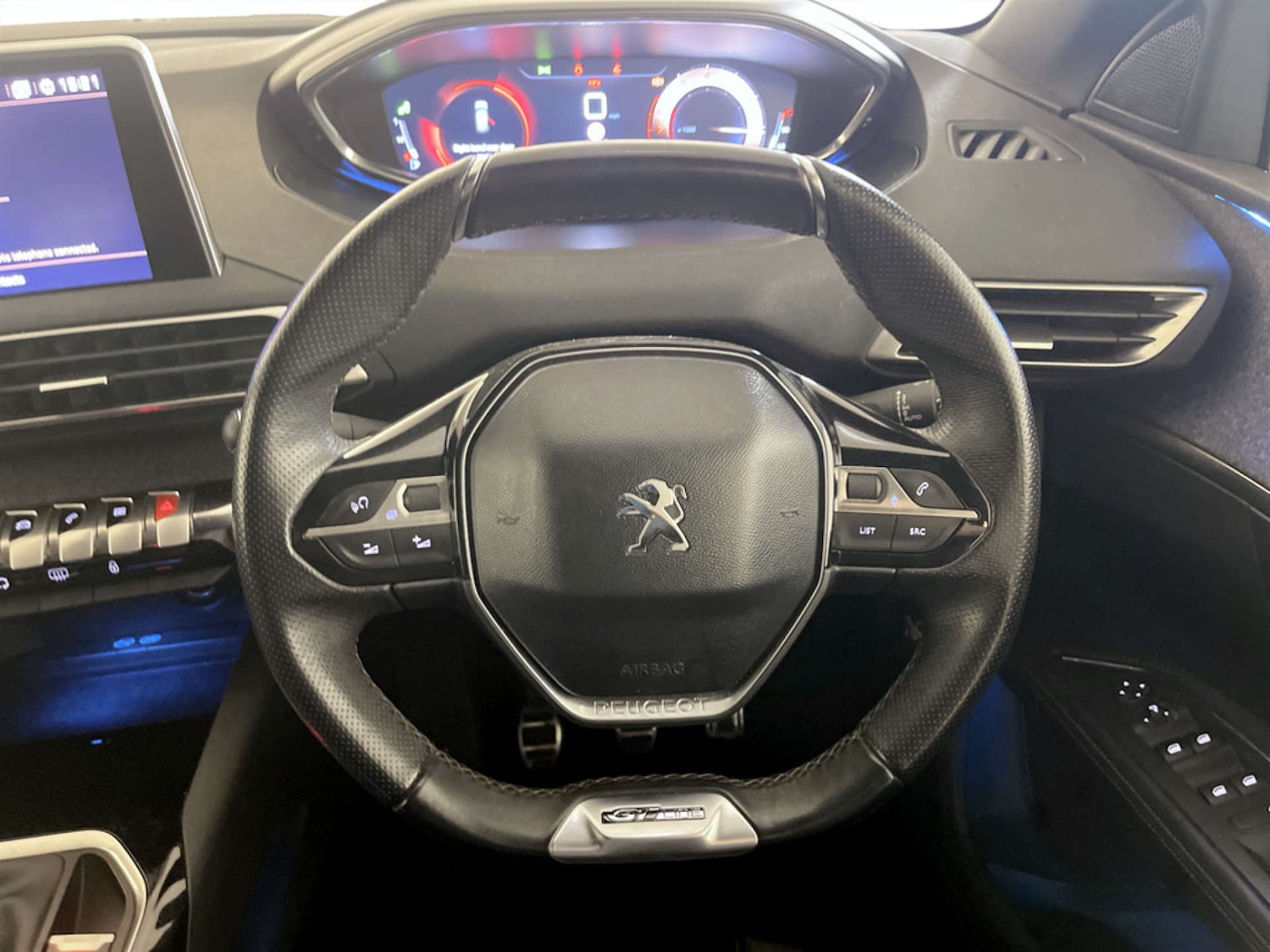 Used Peugeot 3008 2017 for sale - 77326112: Photo 17