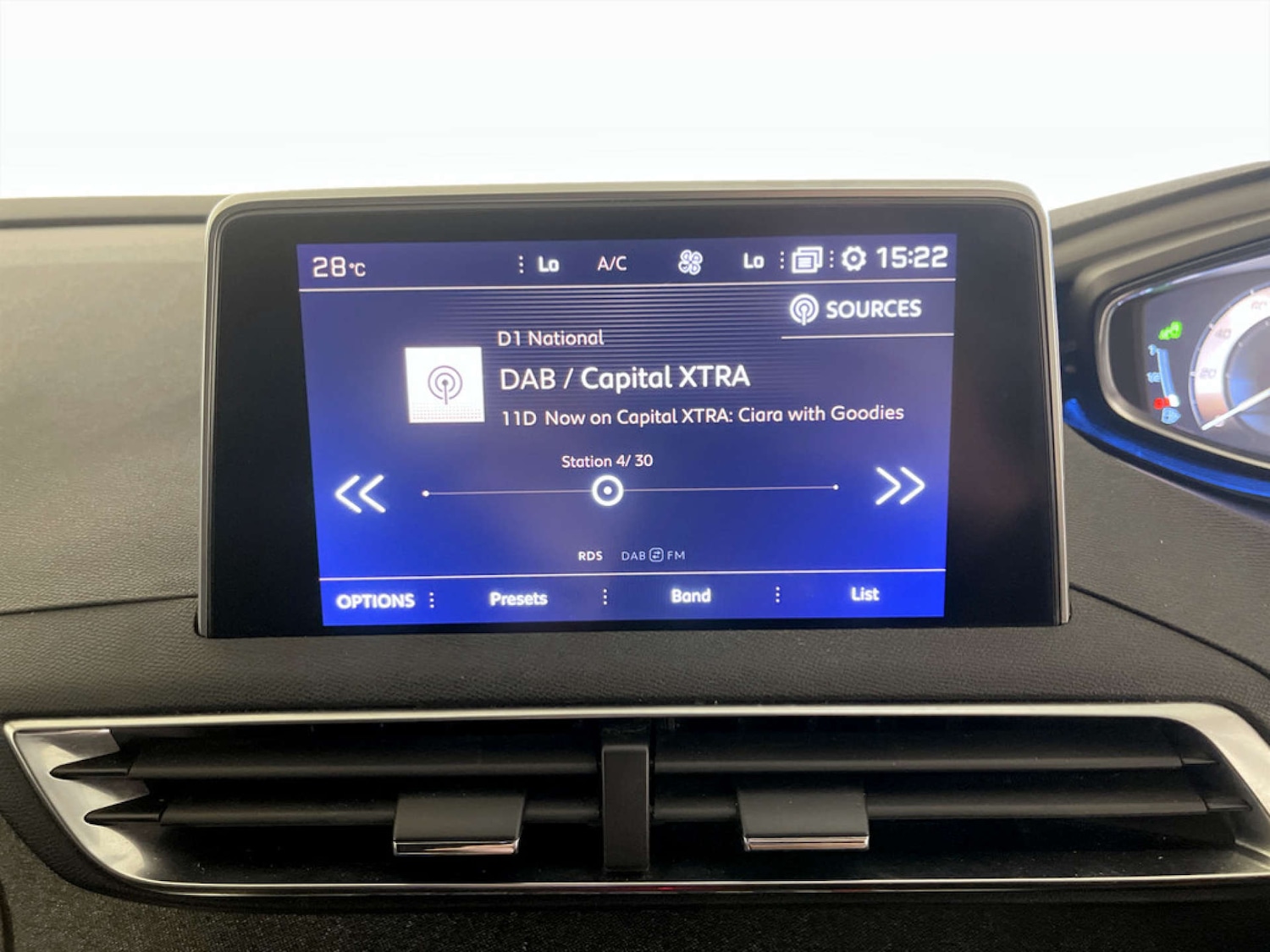 Used Peugeot 3008 2017 for sale - 77326112: Photo 23