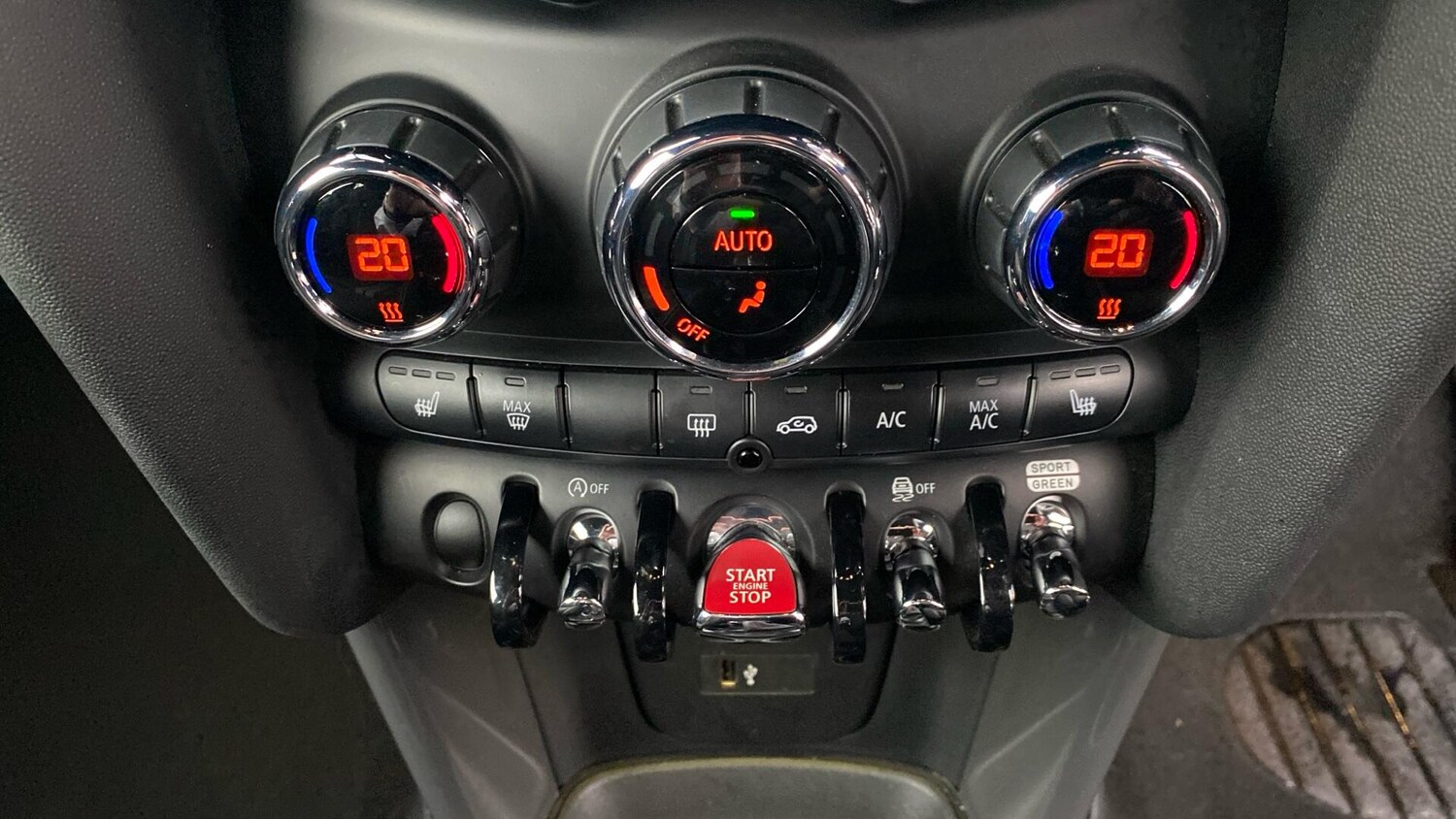 Used MINI Hatch 2020 for sale - 76760075: Photo 27