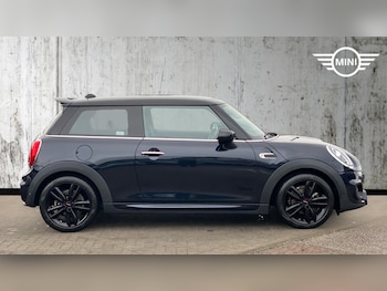 Used MINI Hatch 2020 for sale - 76760075: Photo