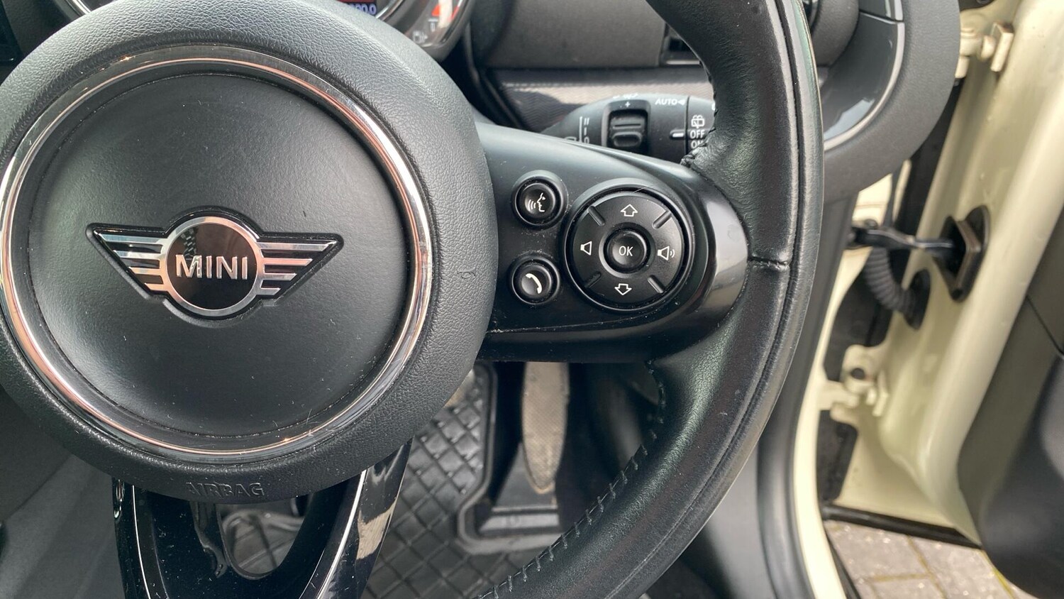 Used MINI Clubman 2019 for sale - 76760060: Photo 18