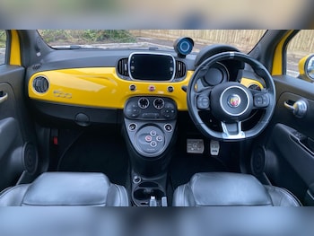 Used Abarth 595 2017 for sale - 77808126: Photo