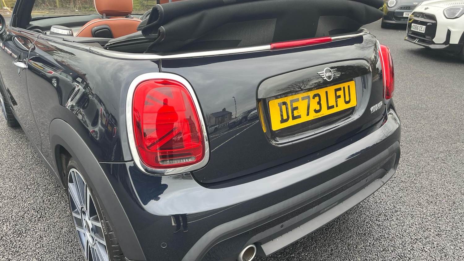 Used MINI Convertible 2023 for sale - 77612481: Photo 39