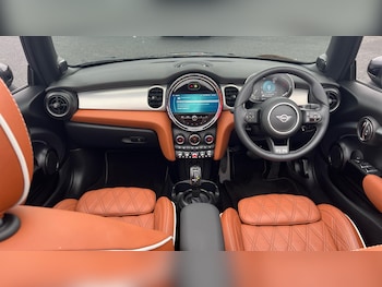 Used MINI Convertible 2023 for sale - 77612481: Photo