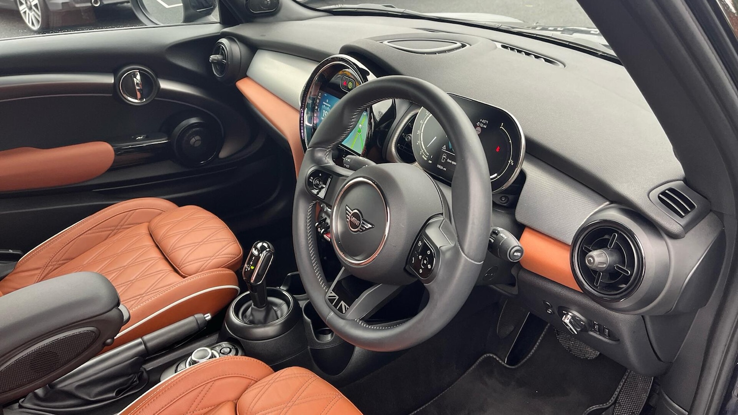 Used MINI Convertible 2023 for sale - 77612481: Photo 6