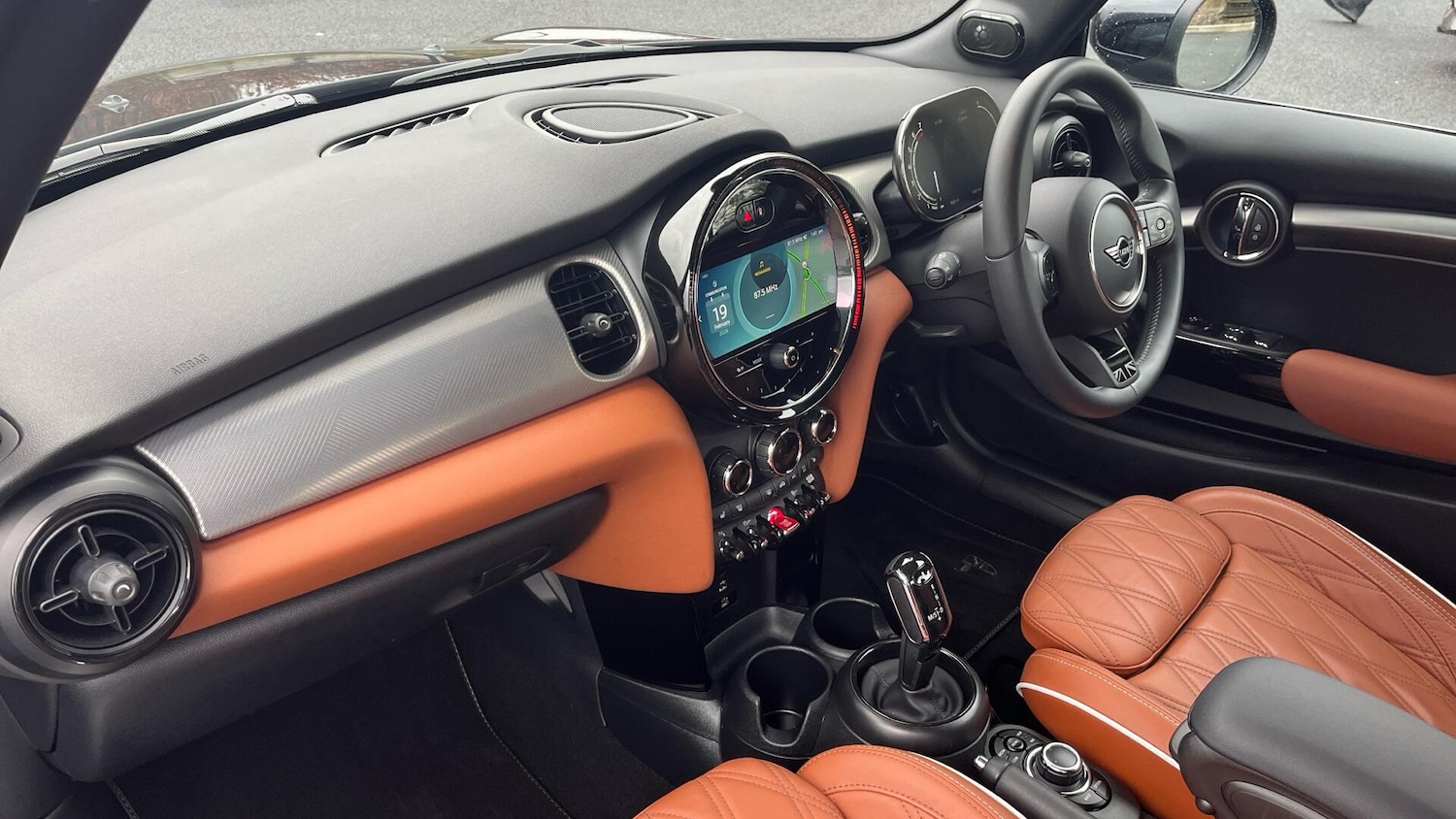 Used MINI Convertible 2023 for sale - 77612481: Photo 7