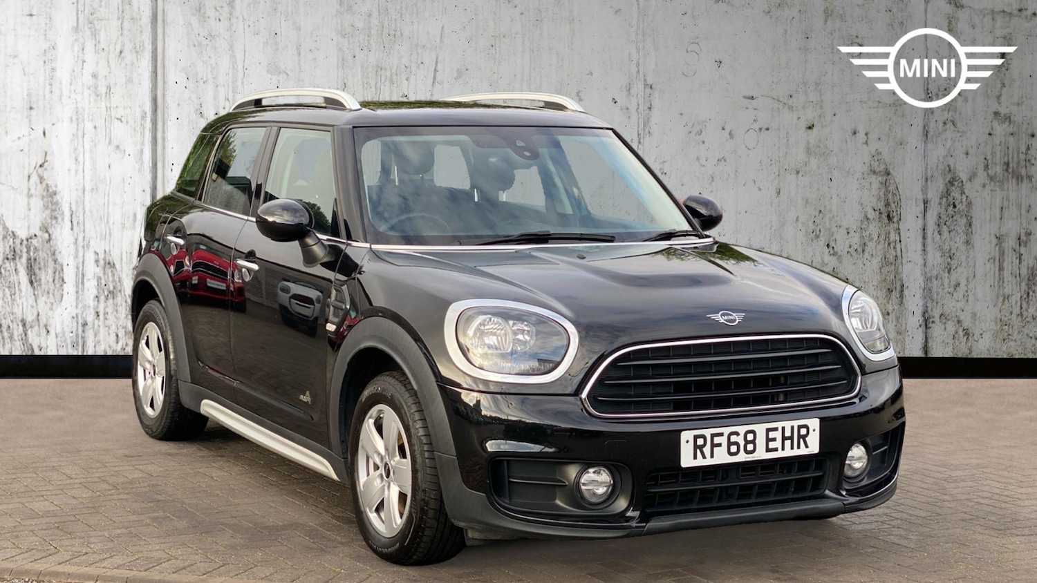 Used MINI Countryman 2018 for sale - 76760080: Photo 1