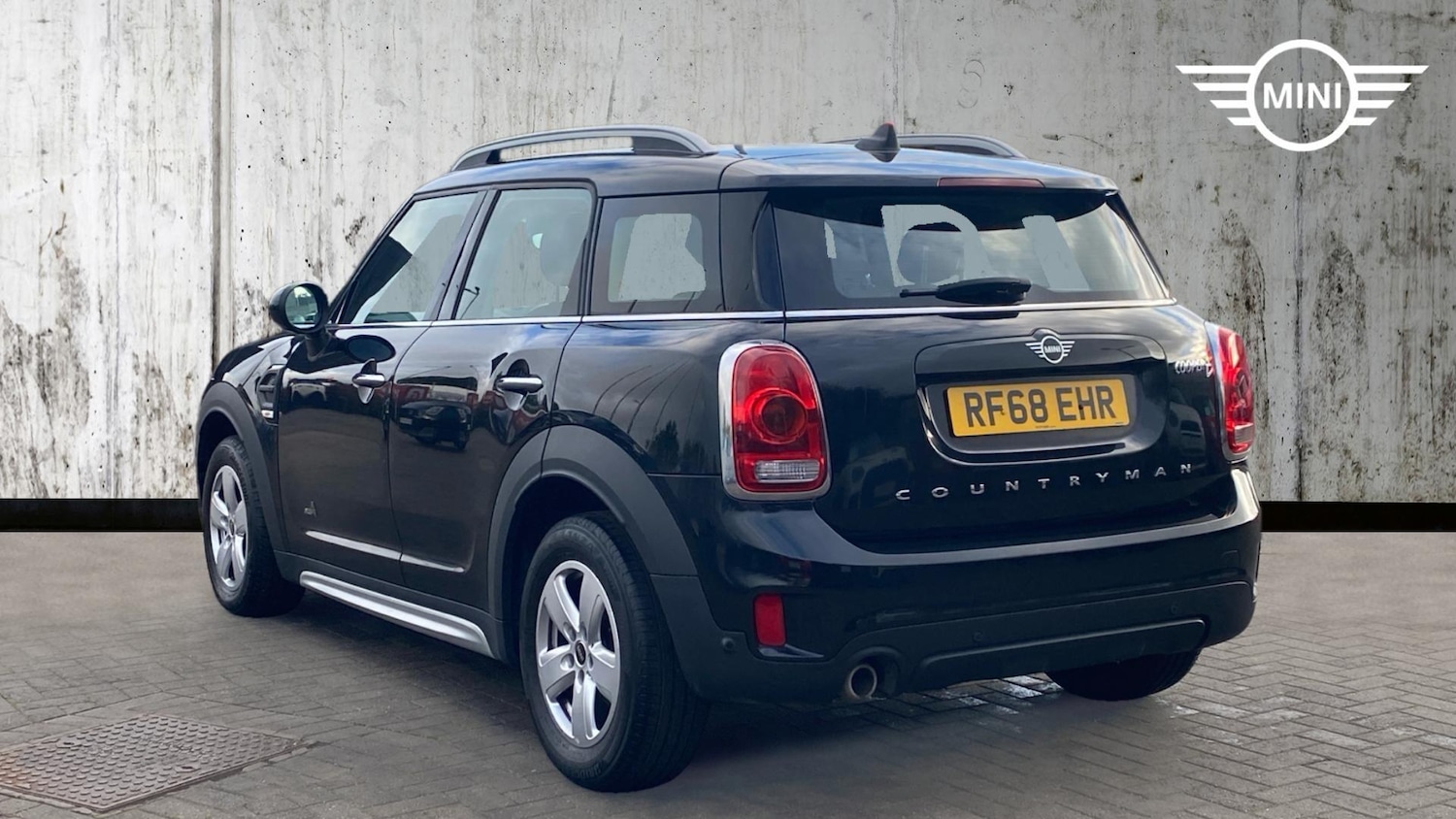 Used MINI Countryman 2018 for sale - 76760080: Photo 2