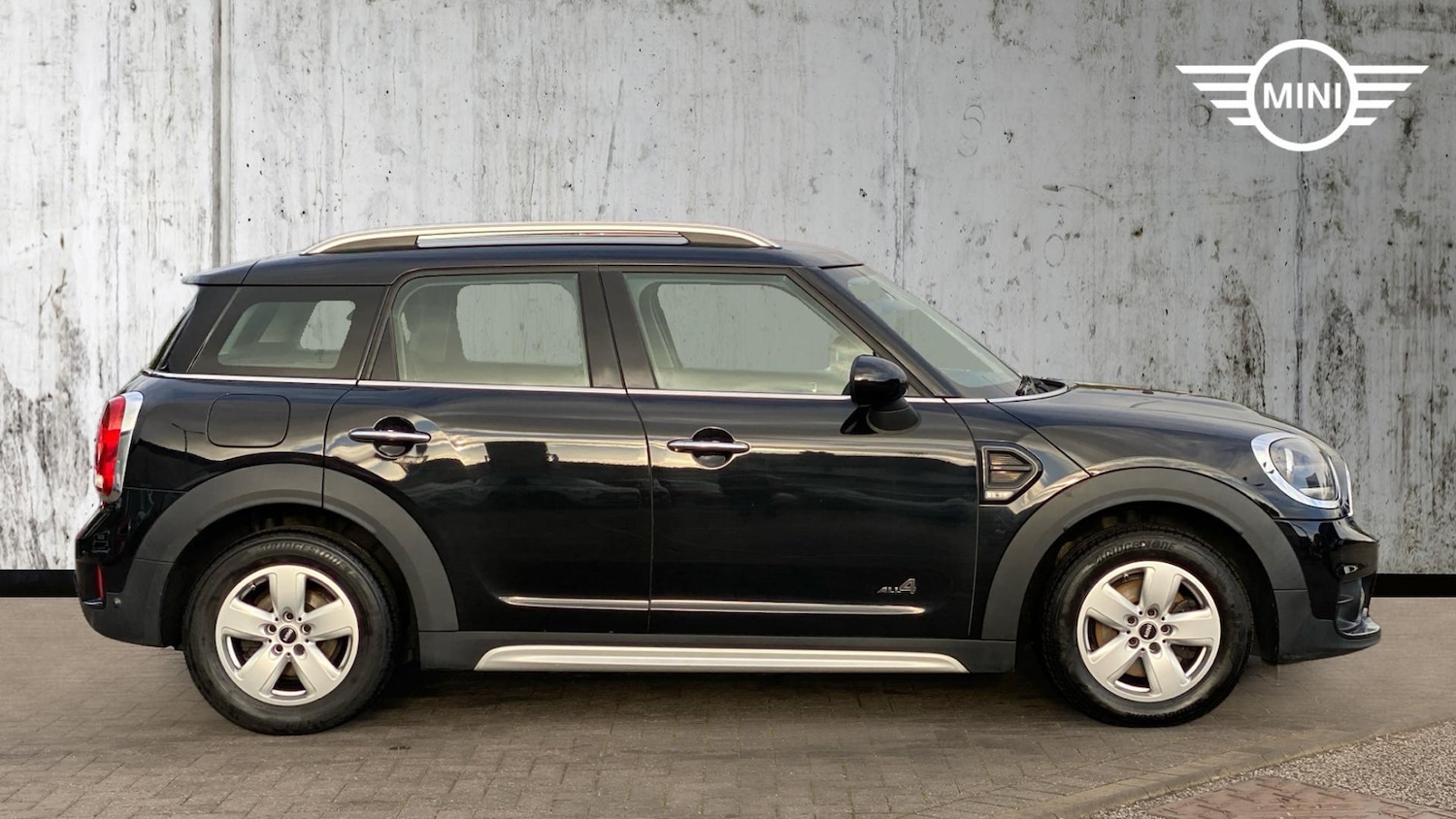 Used MINI Countryman 2018 for sale - 76760080: Photo 3
