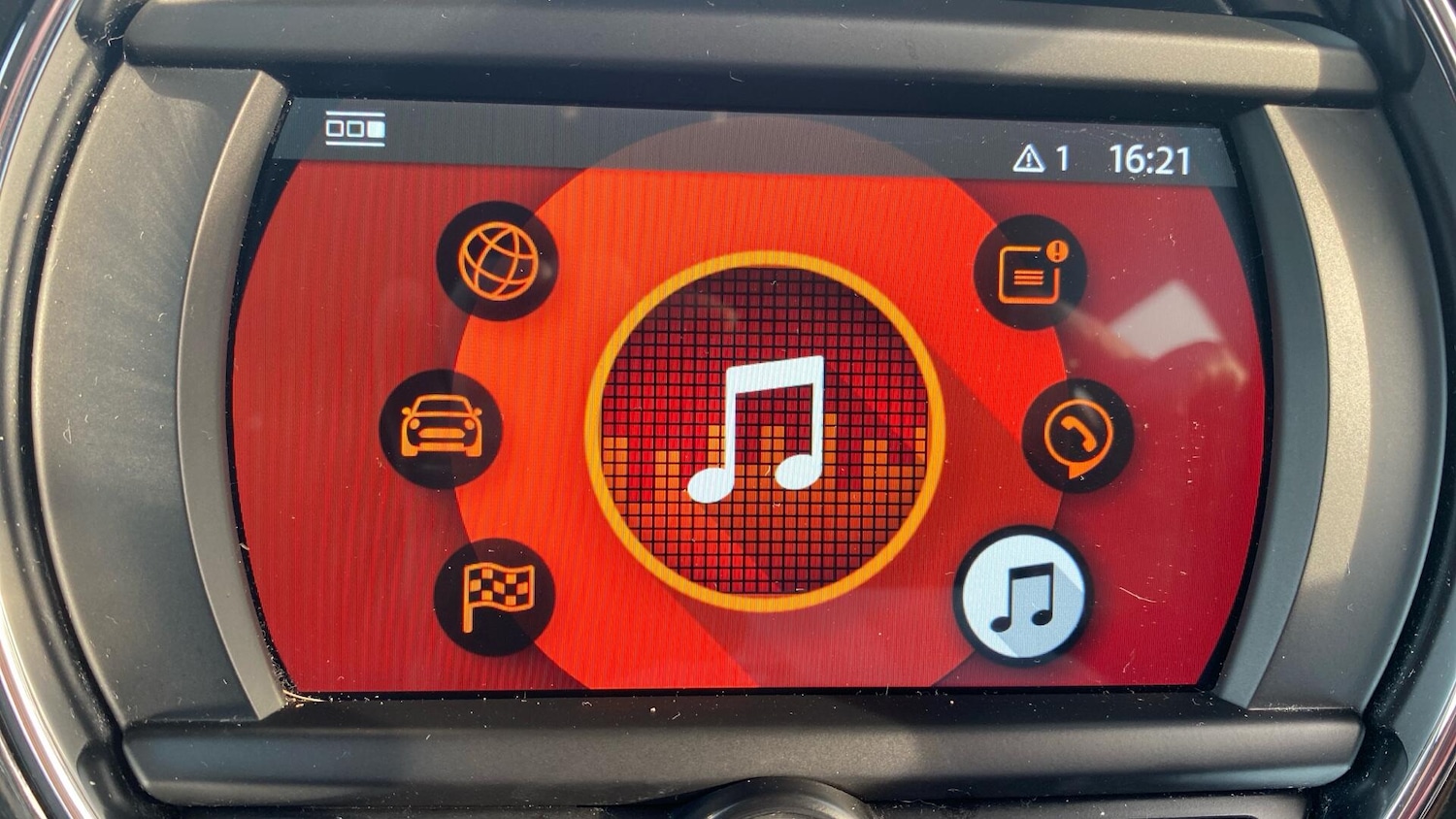 Used MINI Hatch 2019 for sale - 77993480: Photo 29