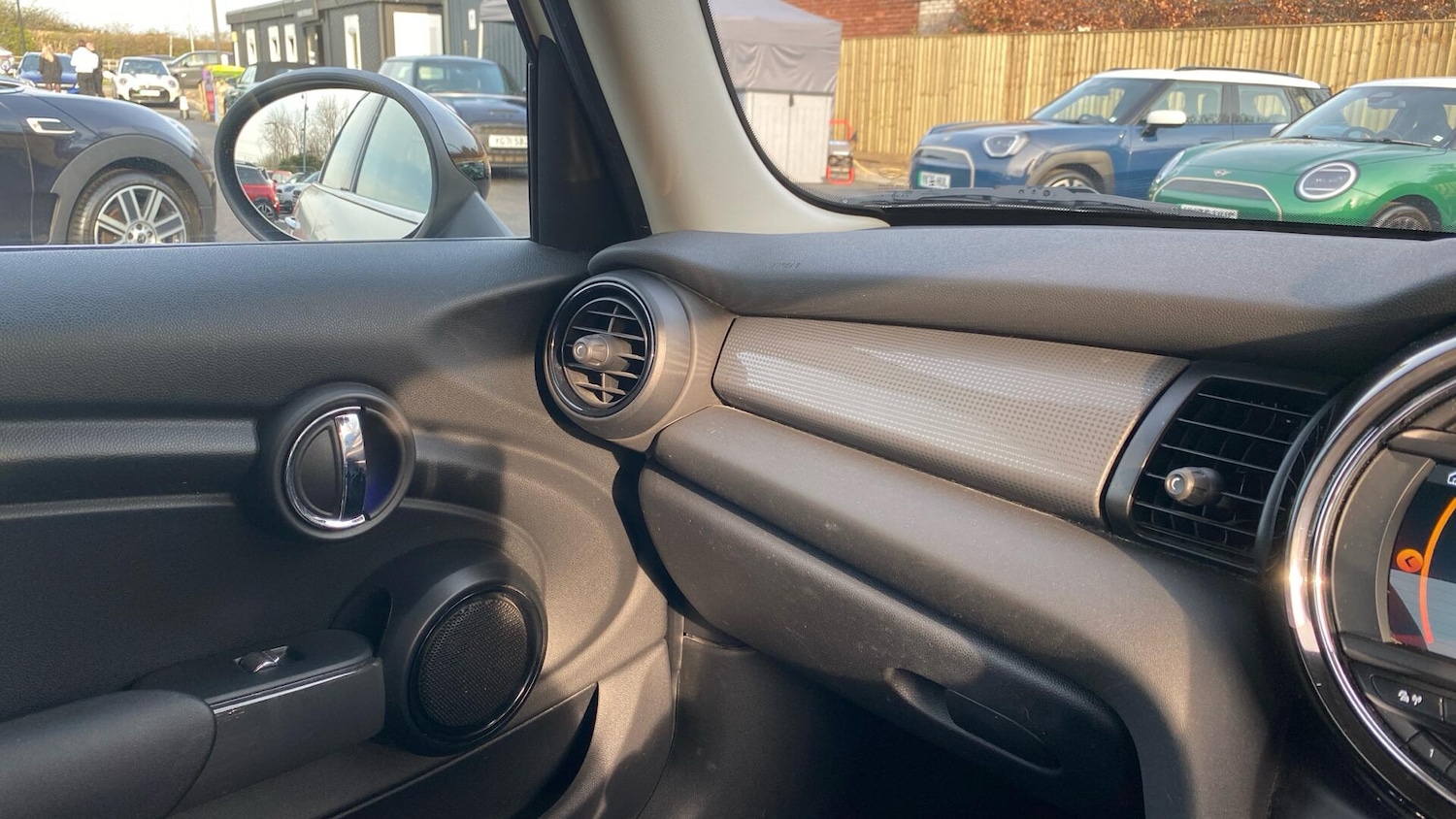 Used MINI Hatch 2019 for sale - 77993480: Photo 36