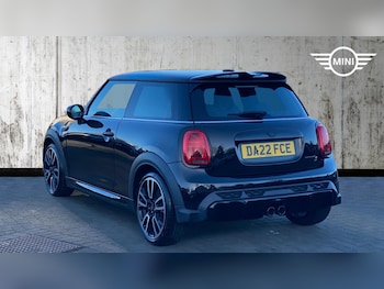 Used MINI Hatch 2022 for sale - 76760184: Photo