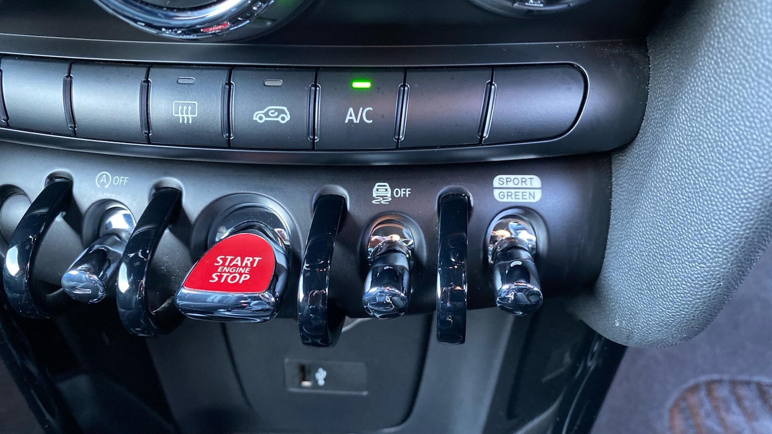 Used MINI Hatch 2022 for sale - 76760184: Photo 30