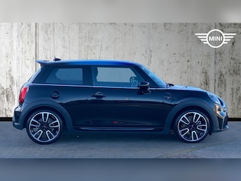 Used MINI Hatch 2022 for sale - 76760184: Photo
