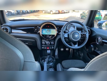 Used MINI Hatch 2022 for sale - 76760184: Photo