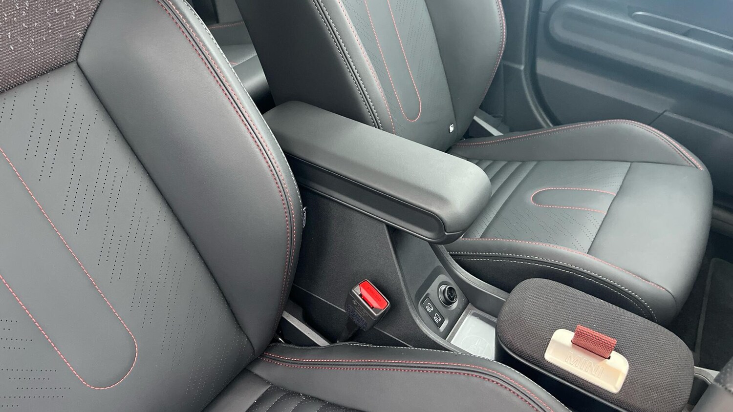 Used MINI Cooper 2025 for sale - 77290608: Photo 52