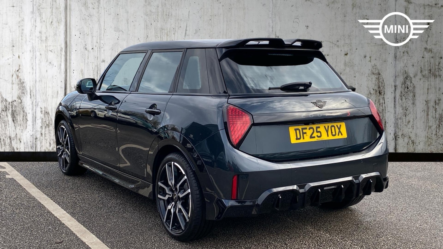 Used MINI Hatch 2025 for sale - 76839849: Photo 2