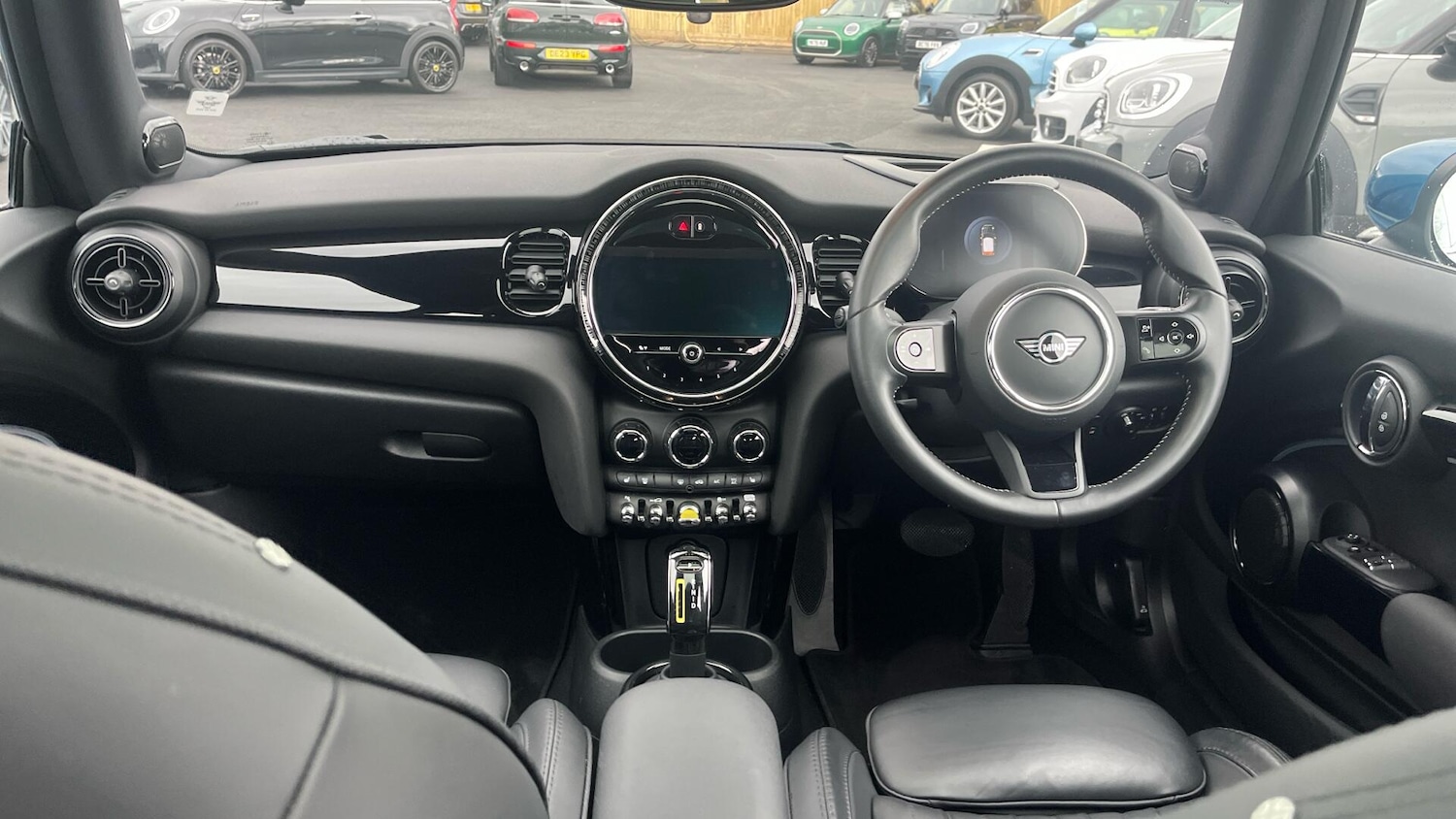 Used MINI Hatch 2023 for sale - 77994350: Photo 4