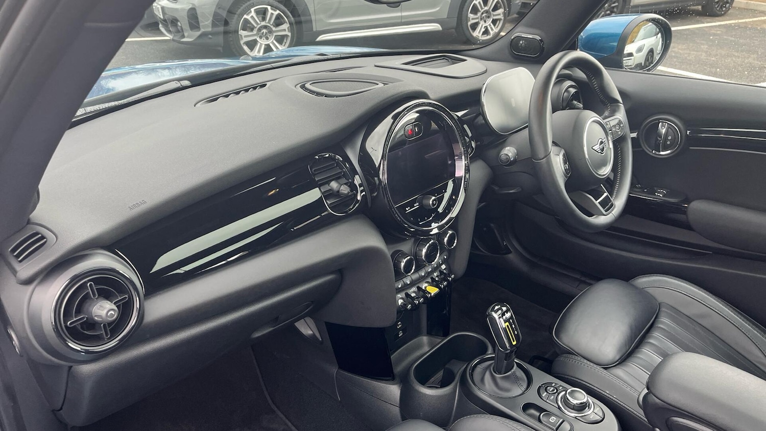 Used MINI Hatch 2023 for sale - 77994350: Photo 7