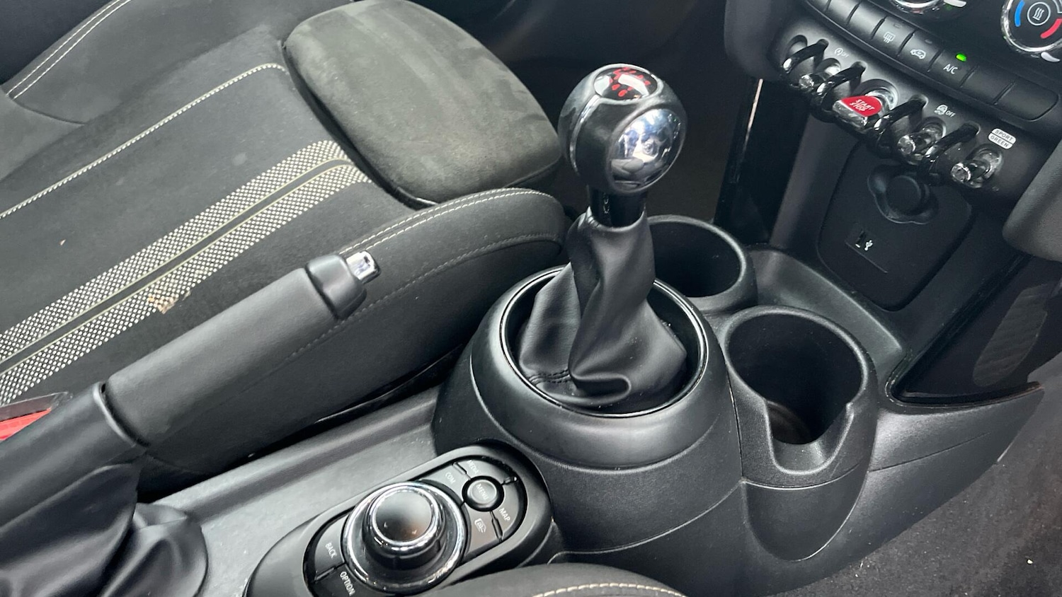 Used MINI Hatch 2022 for sale - 77039945: Photo 10