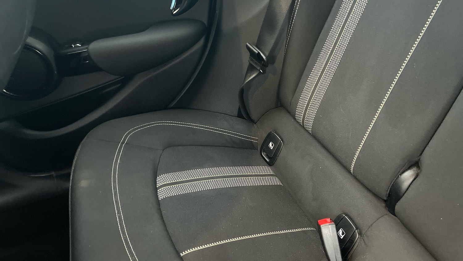 Used MINI Hatch 2022 for sale - 77039945: Photo 12