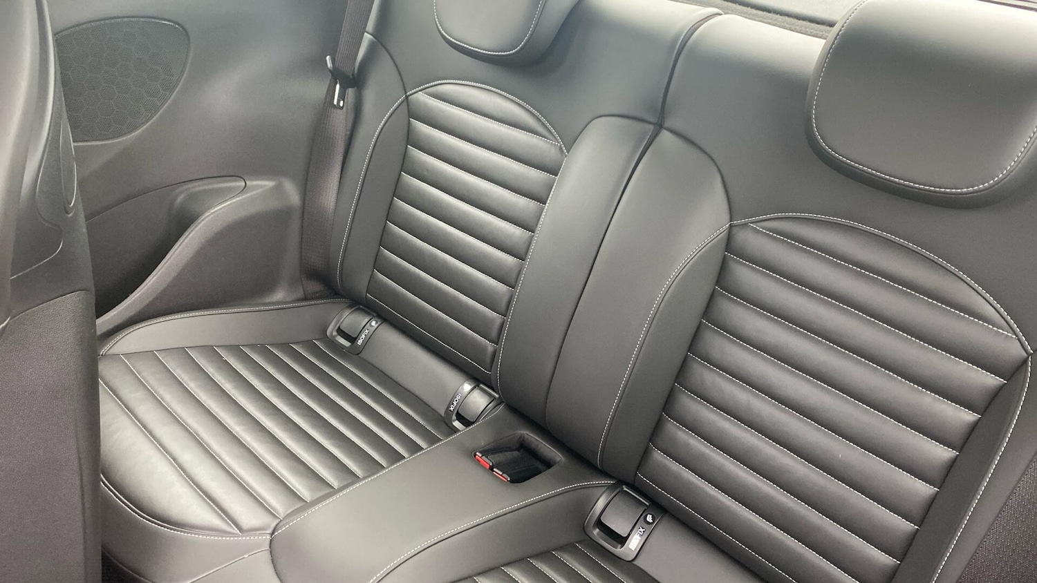 Used Vauxhall ADAM 2015 for sale - 77993053: Photo 12