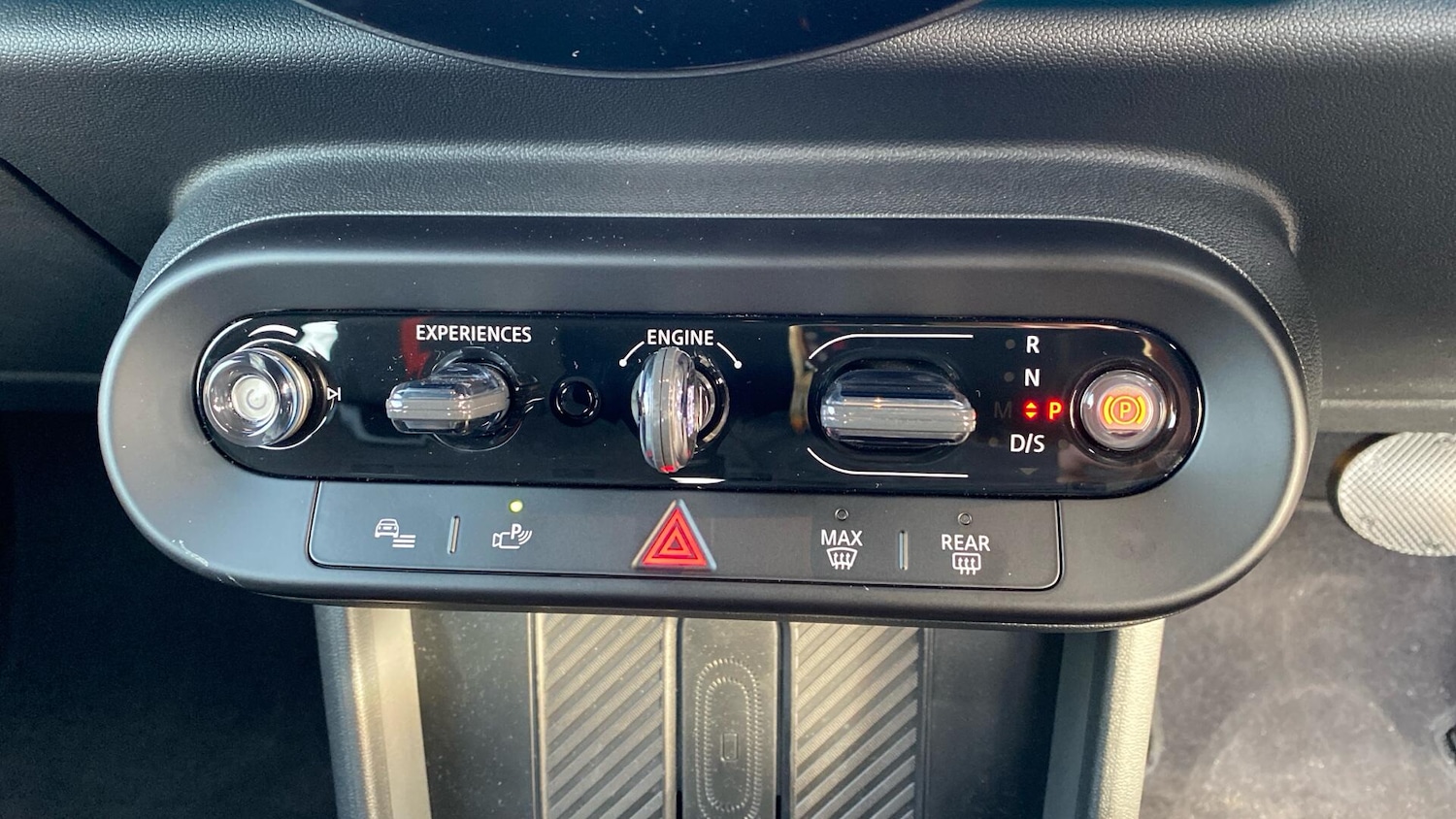 Used MINI Cooper 2025 for sale - 76760199: Photo 32