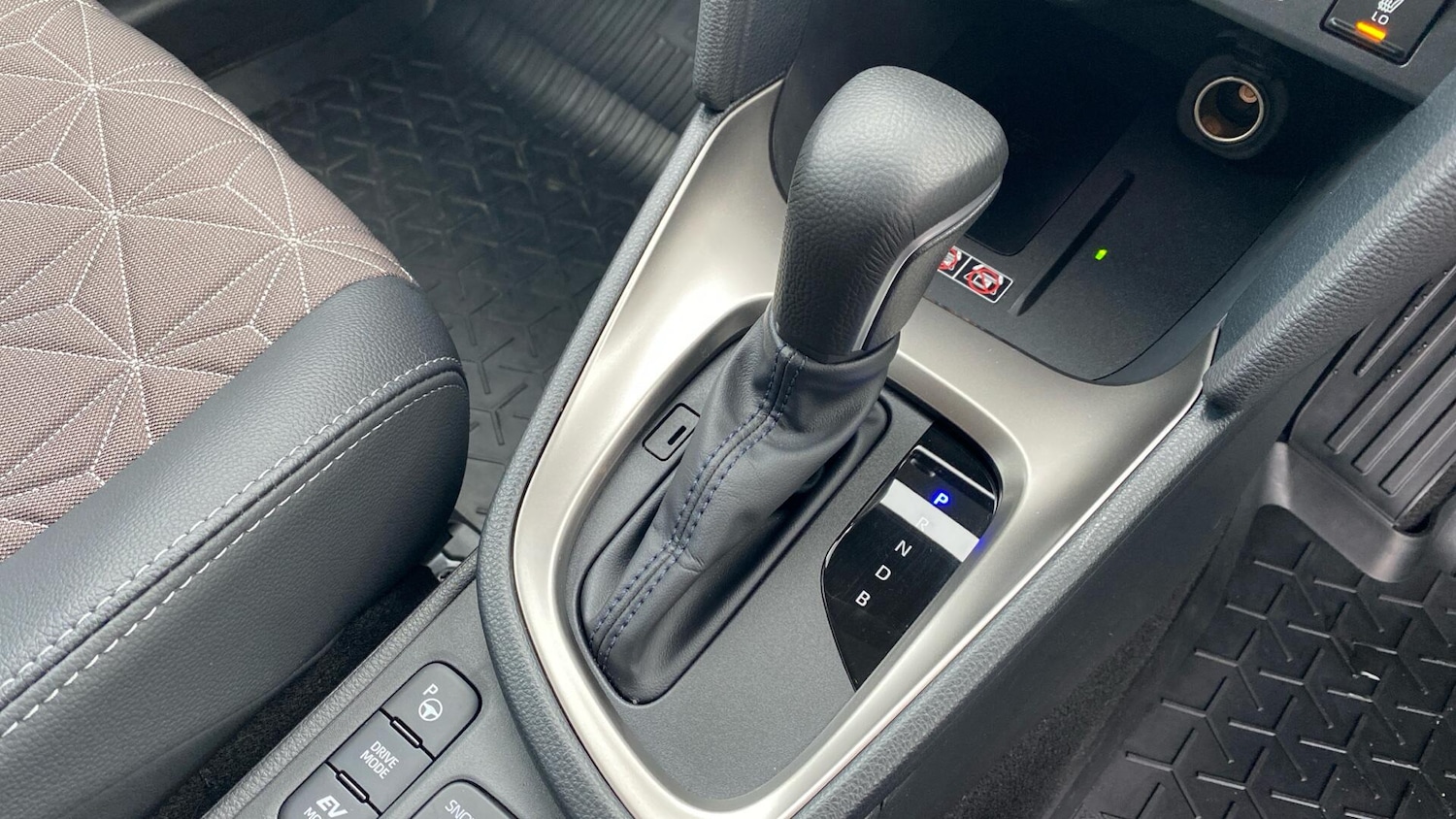 Used Toyota Yaris Cross 2024 for sale - 77455058: Photo 10