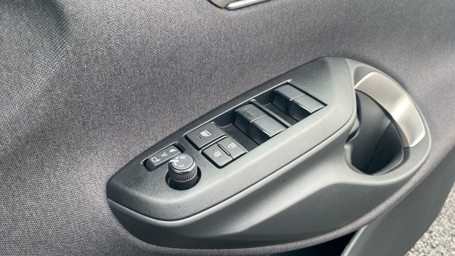 Used Toyota Yaris Cross 2024 for sale - 77455058: Photo 20