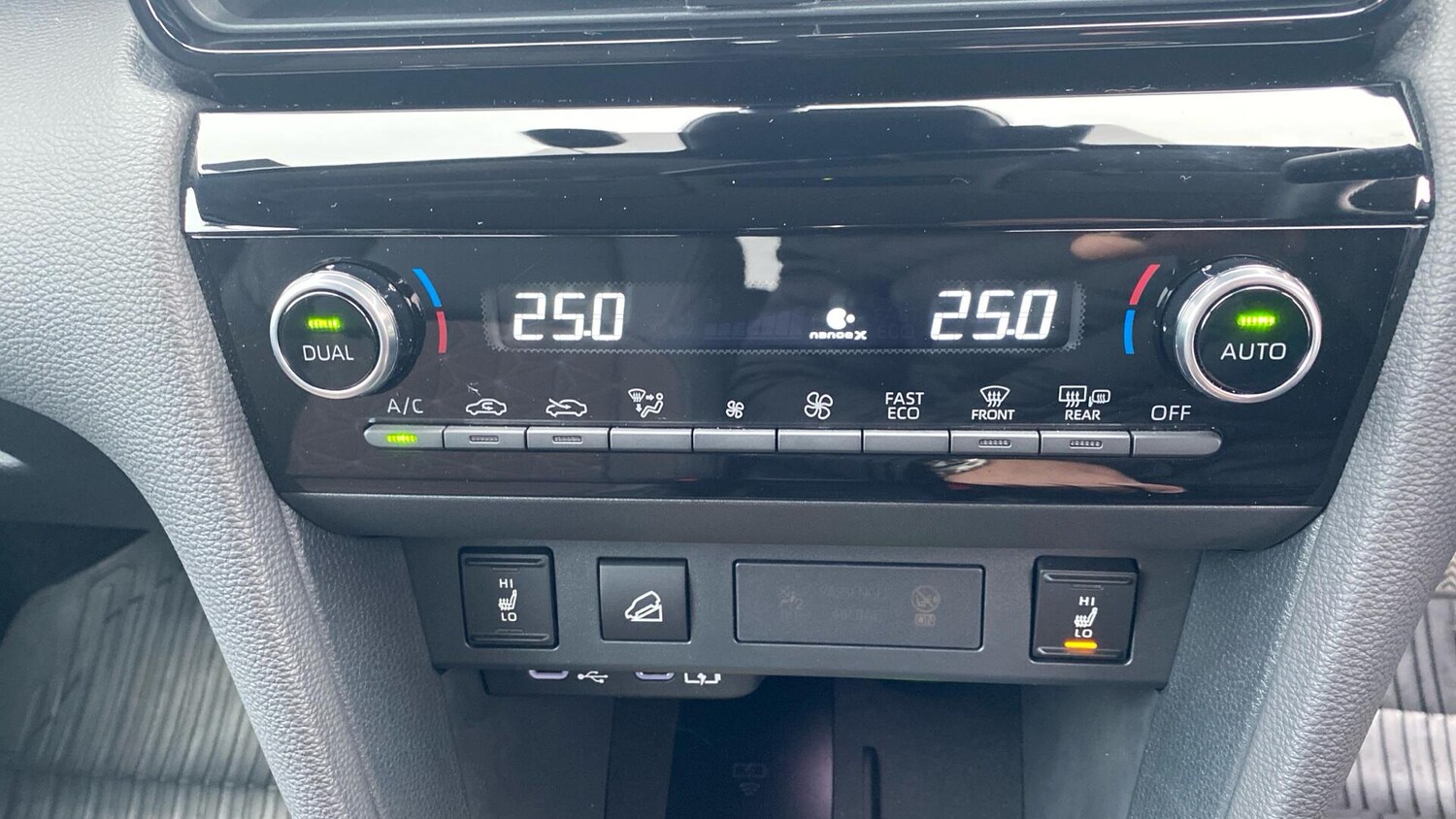 Used Toyota Yaris Cross 2024 for sale - 77455058: Photo 24