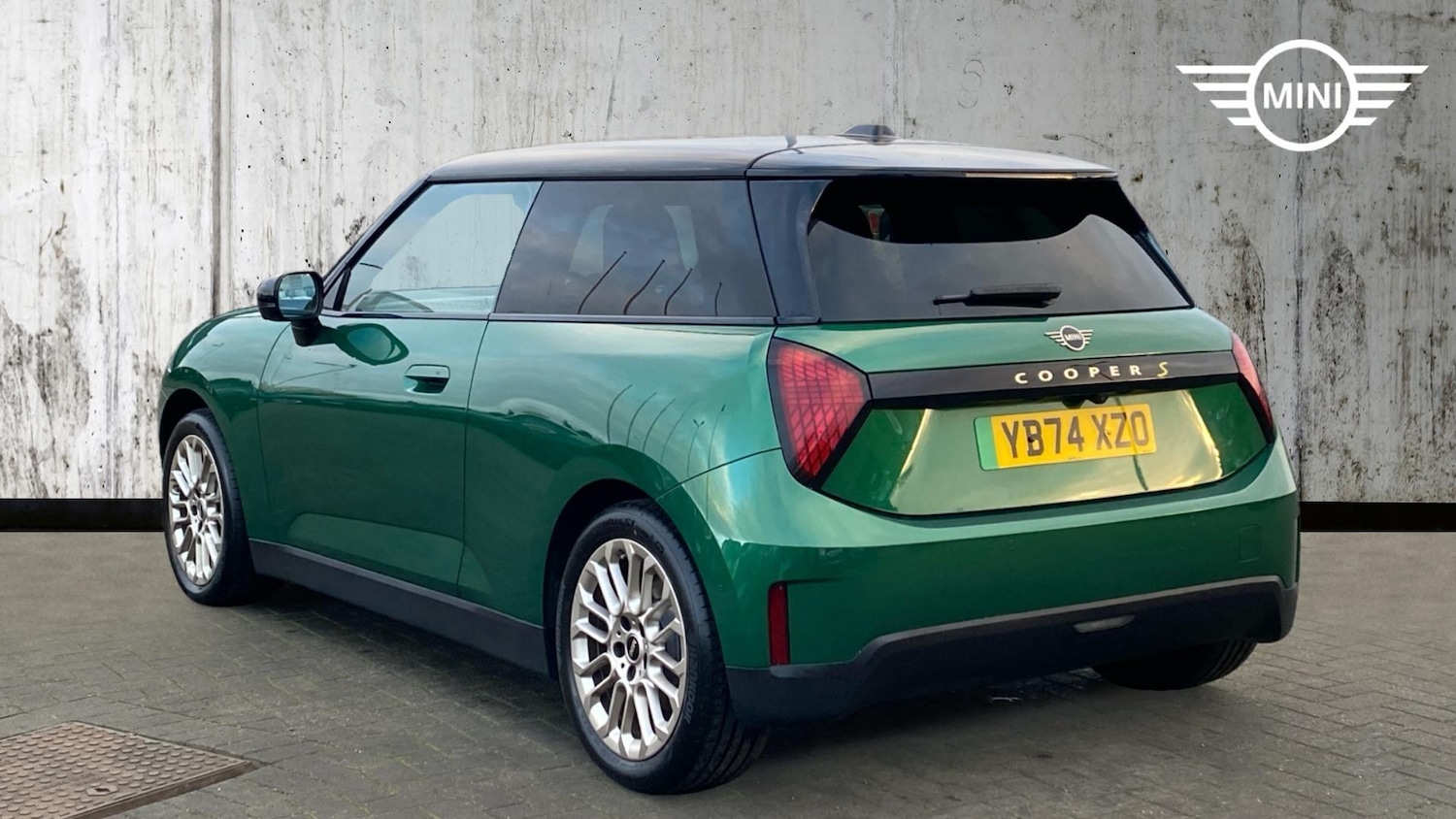 Used MINI Hatch 2024 for sale - 76760185: Photo 2