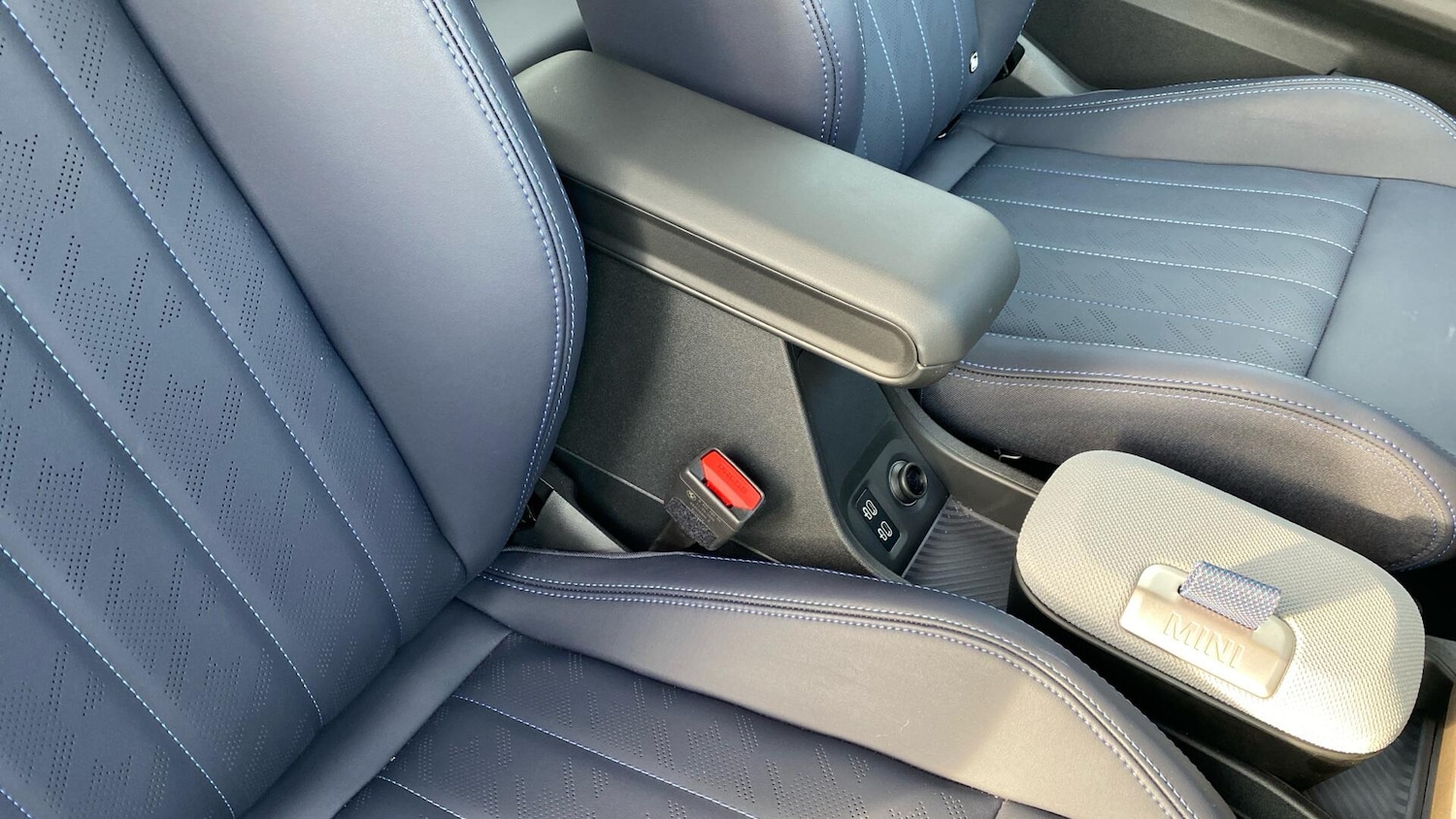 Used MINI Cooper 2024 for sale - 76965583: Photo 49