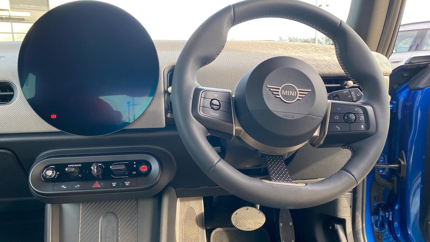 Used MINI Cooper 2024 for sale - 76965583: Photo 5