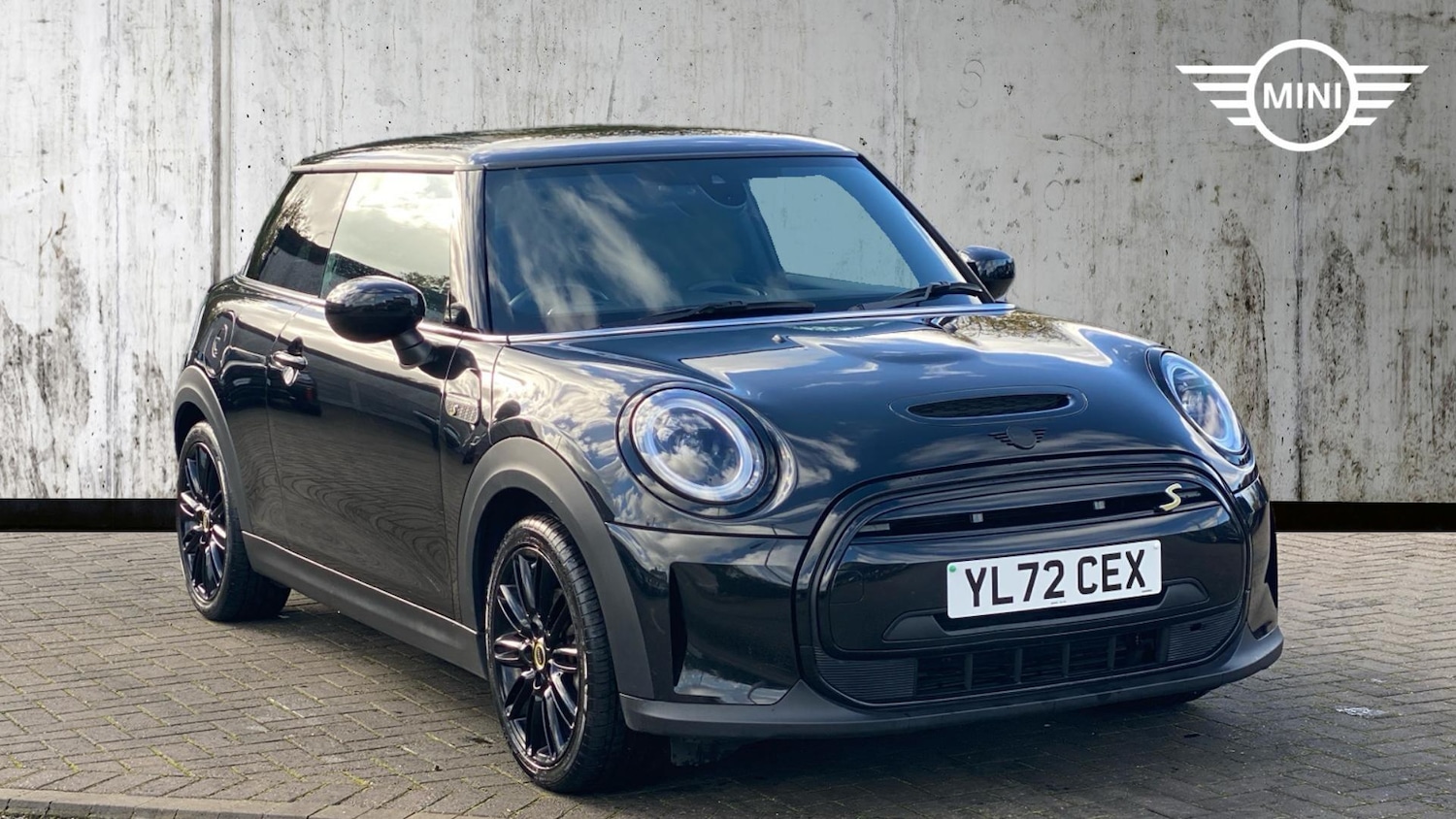 Used MINI Hatch 2023 for sale - 76760103: Photo 1