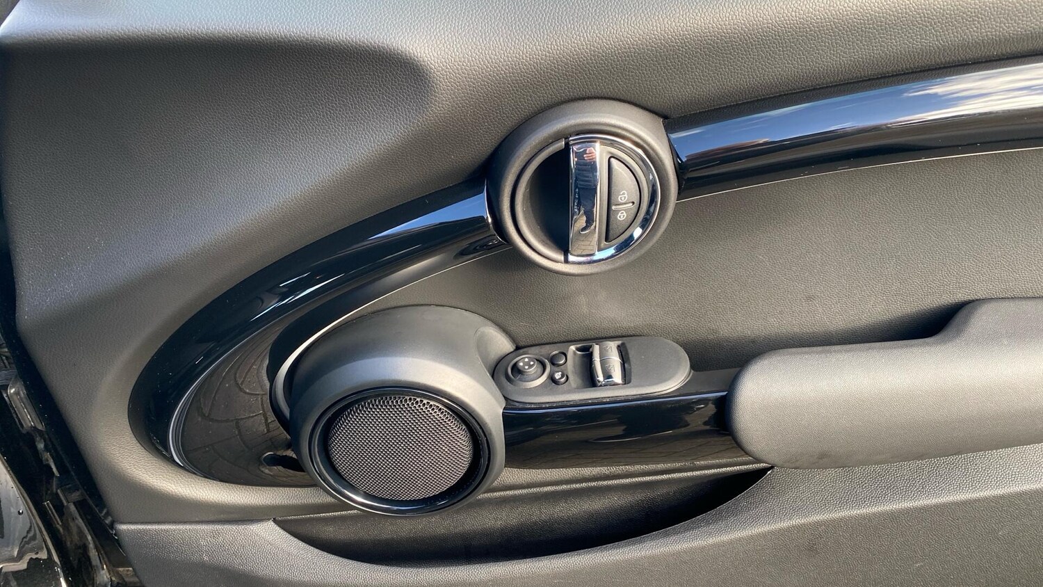 Used MINI Hatch 2023 for sale - 76760103: Photo 20