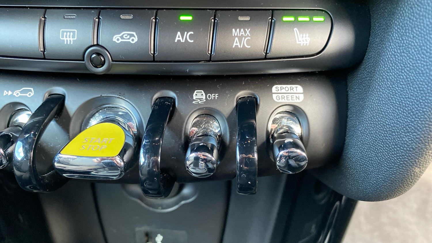 Used MINI Hatch 2023 for sale - 76760103: Photo 29