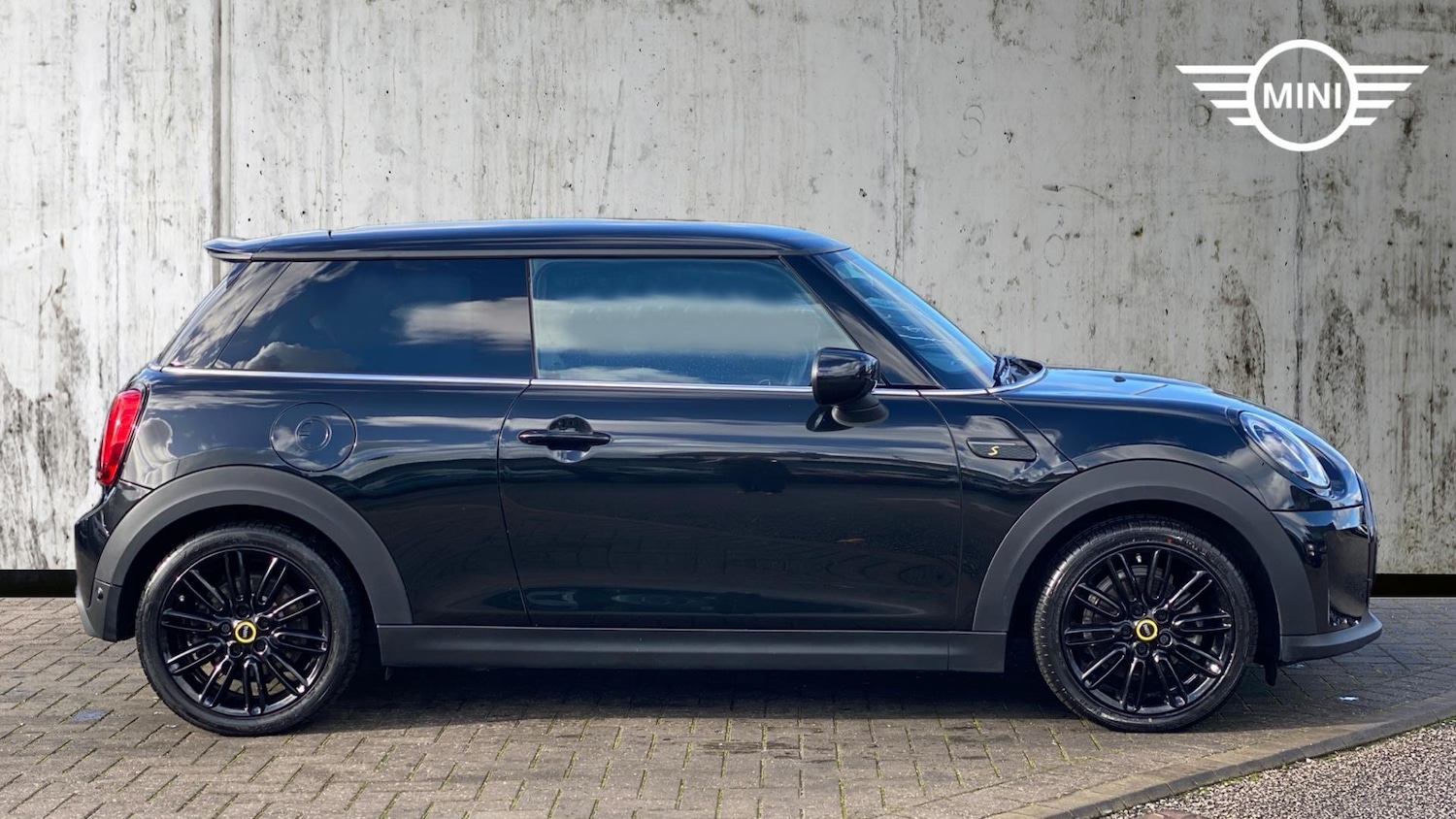 Used MINI Hatch 2023 for sale - 76760103: Photo 3