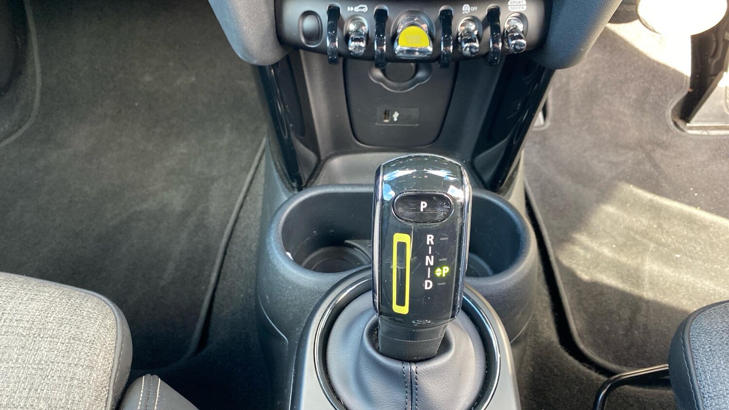 Used MINI Hatch 2023 for sale - 76760103: Photo 31