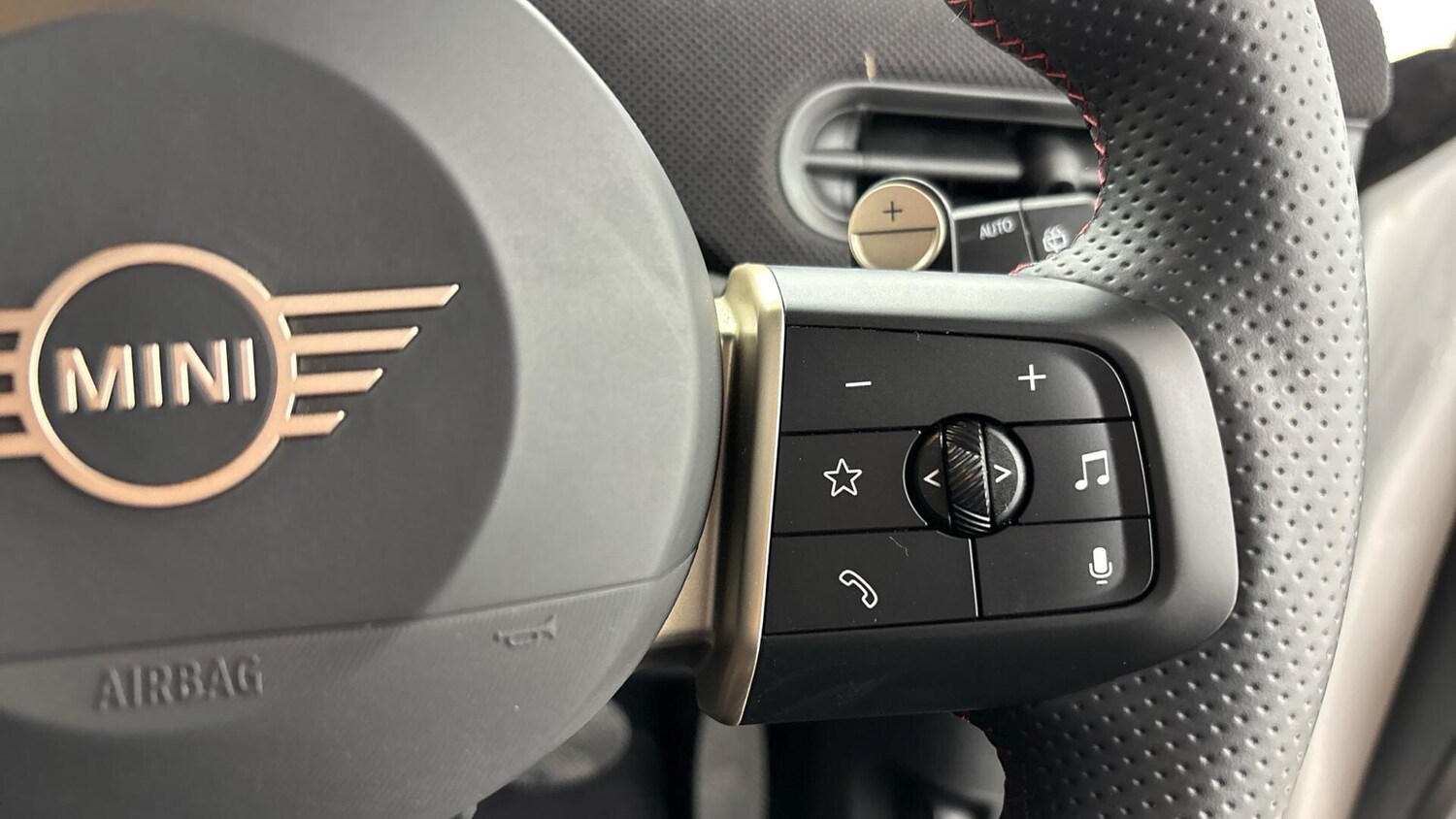 Used MINI Cooper 2025 for sale - 76760048: Photo 18