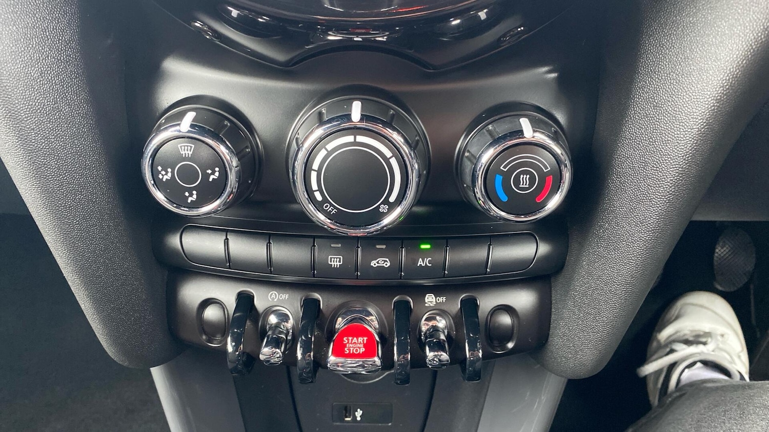 Used MINI Convertible 2018 for sale - 77670485: Photo 27