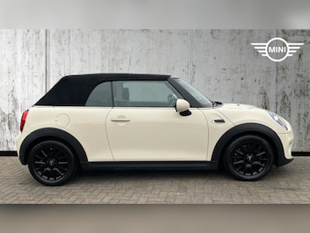 Used MINI Convertible 2018 for sale - 77670485: Photo