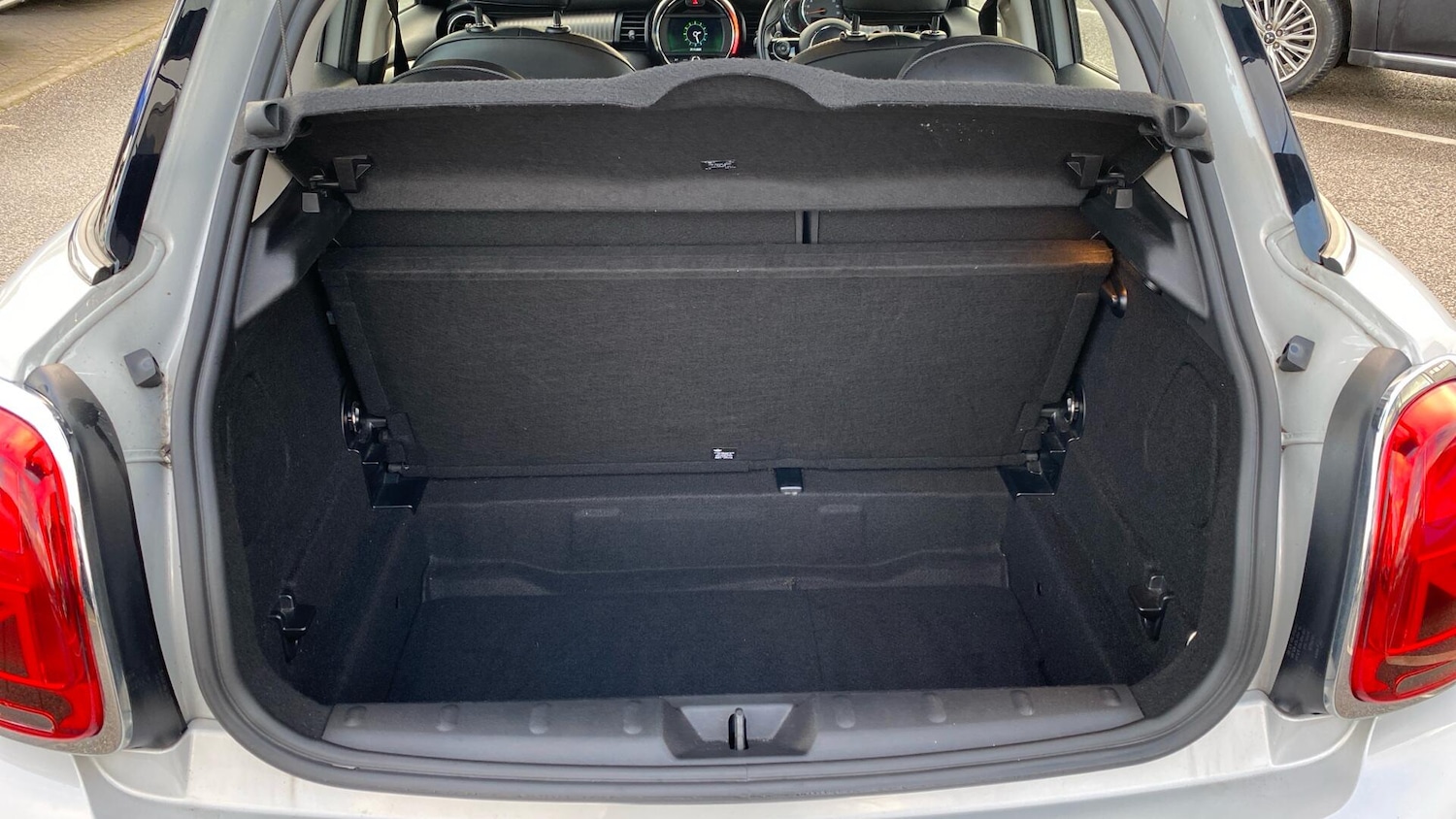 Used MINI Hatch 2020 for sale - 76800927: Photo 13