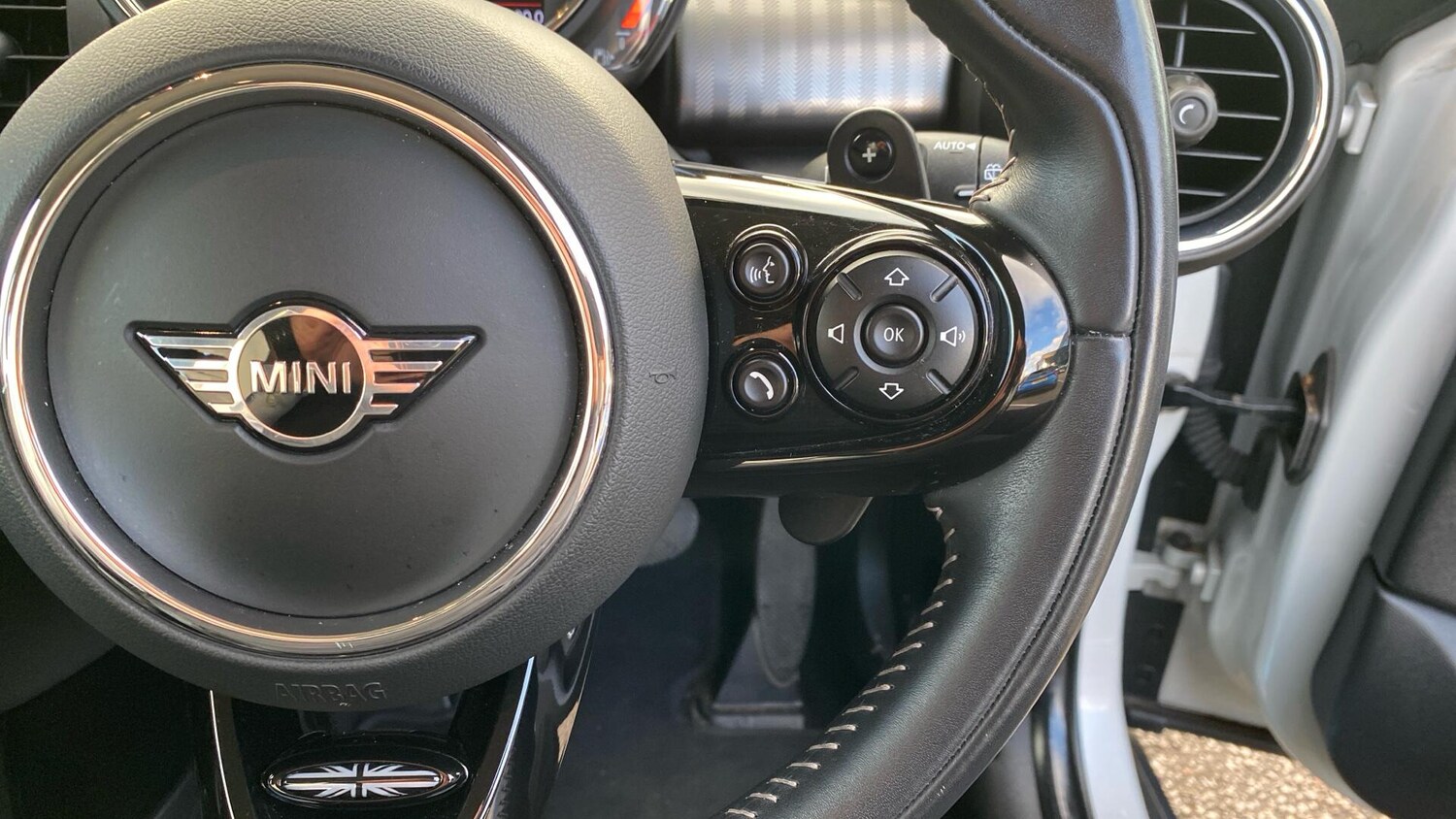 Used MINI Hatch 2020 for sale - 76800927: Photo 18