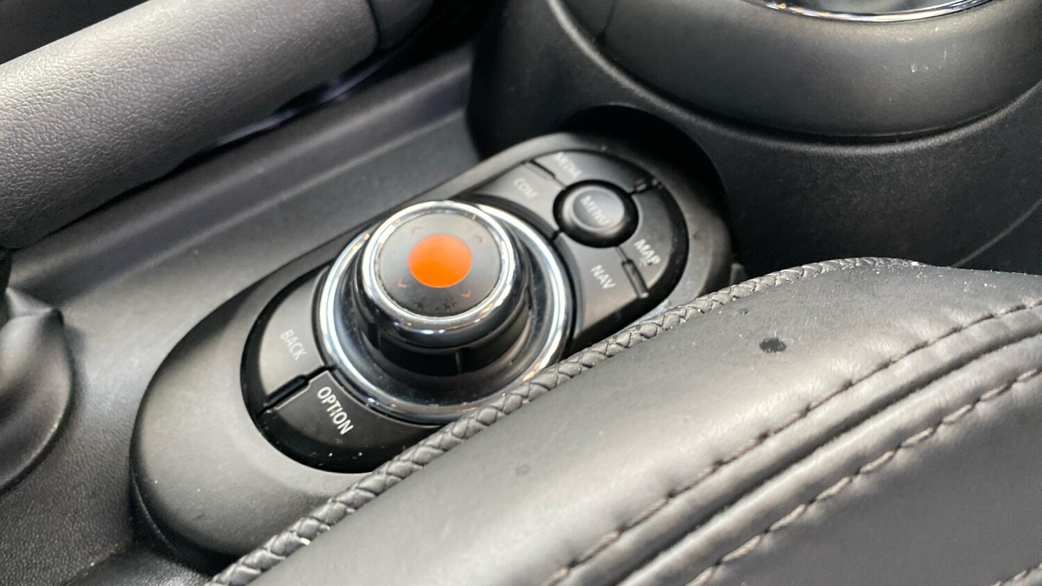 Used MINI Hatch 2020 for sale - 76800927: Photo 19