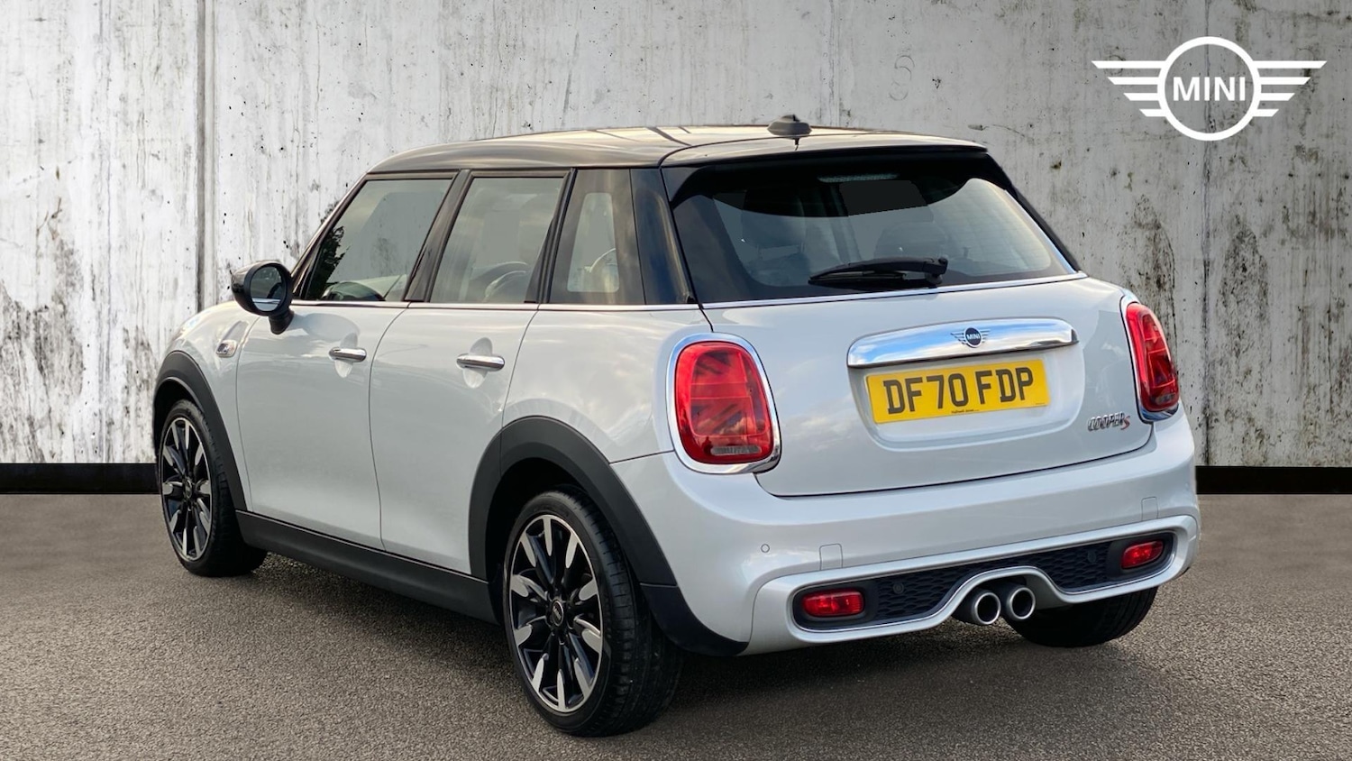 Used MINI Hatch 2020 for sale - 76800927: Photo 2