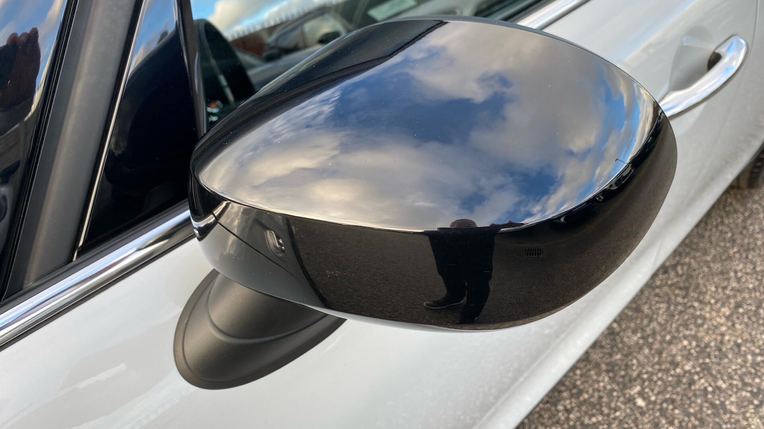 Used MINI Hatch 2020 for sale - 76800927: Photo 44